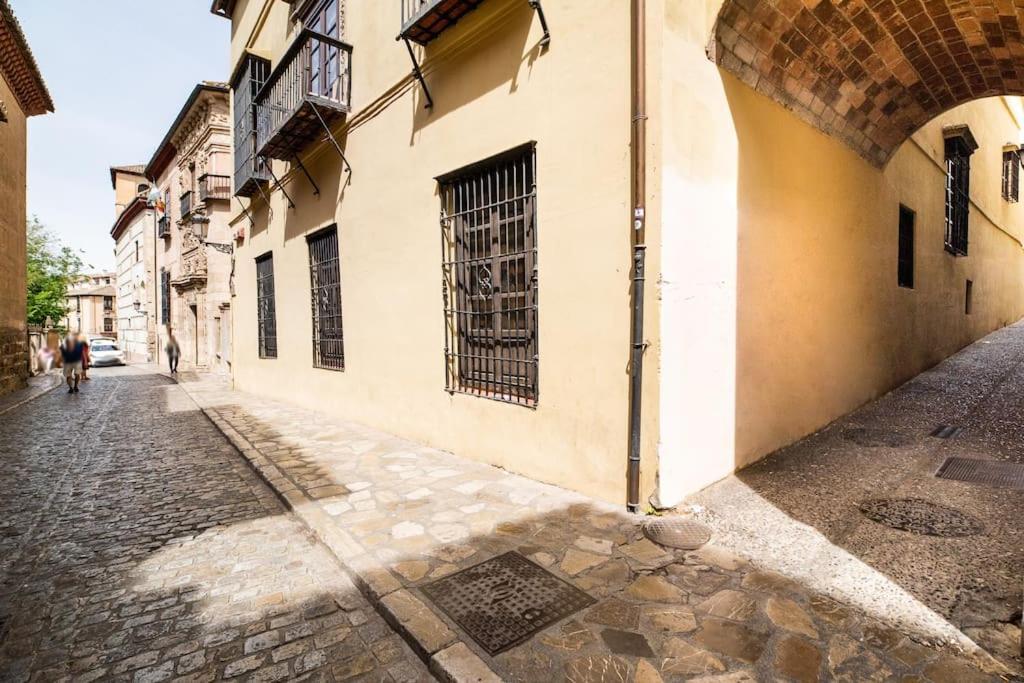 Wekey Homes Albaicin, A Los Pies De La Alhambra Granada Exterior foto